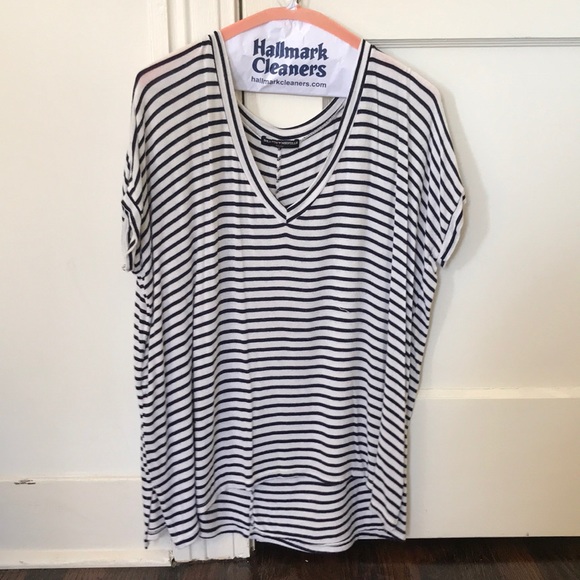 Brandy Melville Tops - Brandy Melville float t-shirt